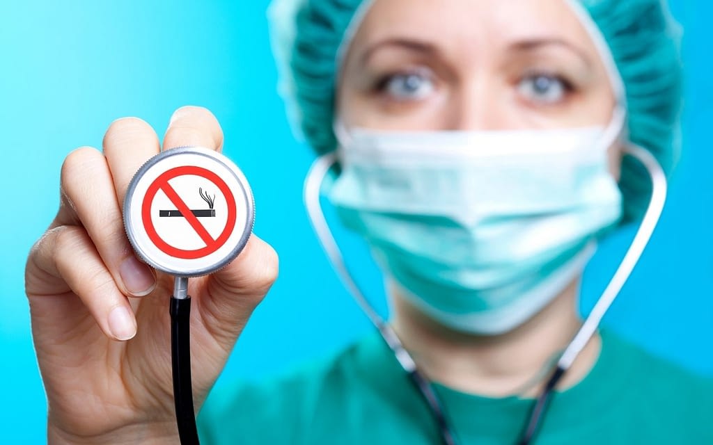 dont-smoke-at-all-after-a-tooth-extraction-Bradford-Dentist