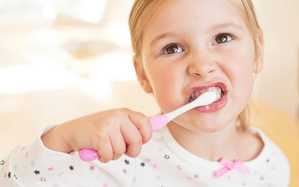 connection-between-childs-oral-health-and-overall-health-tooth-decay-is-contagious