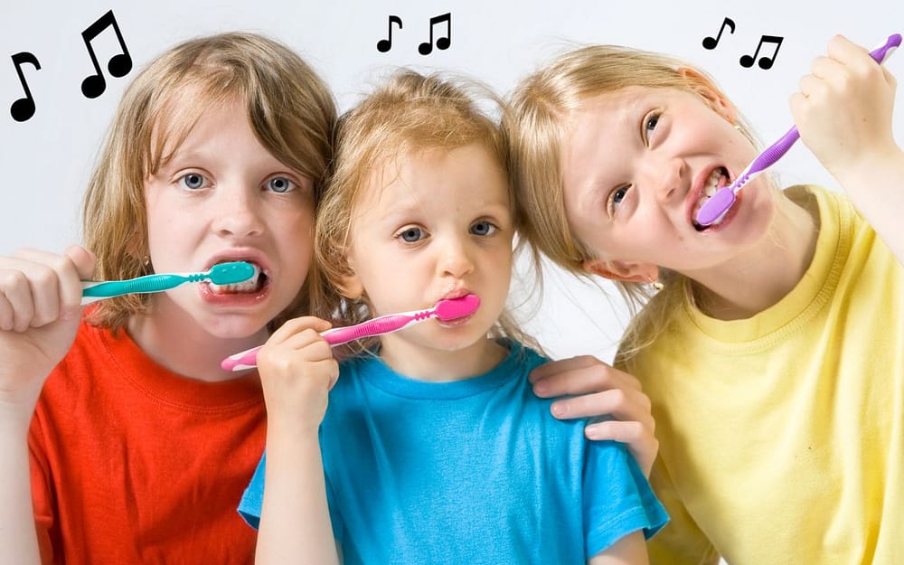 fun-ways-to-get-kids-to-brush-their-teeth-play-their-favourite-song-while-brushing